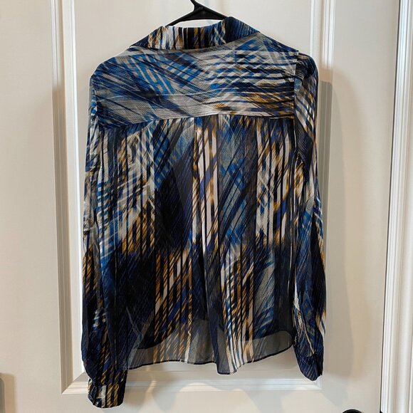 Bebe Multicolor Print Crossover Twist Front Top Size Medium - Picture 6 of 9